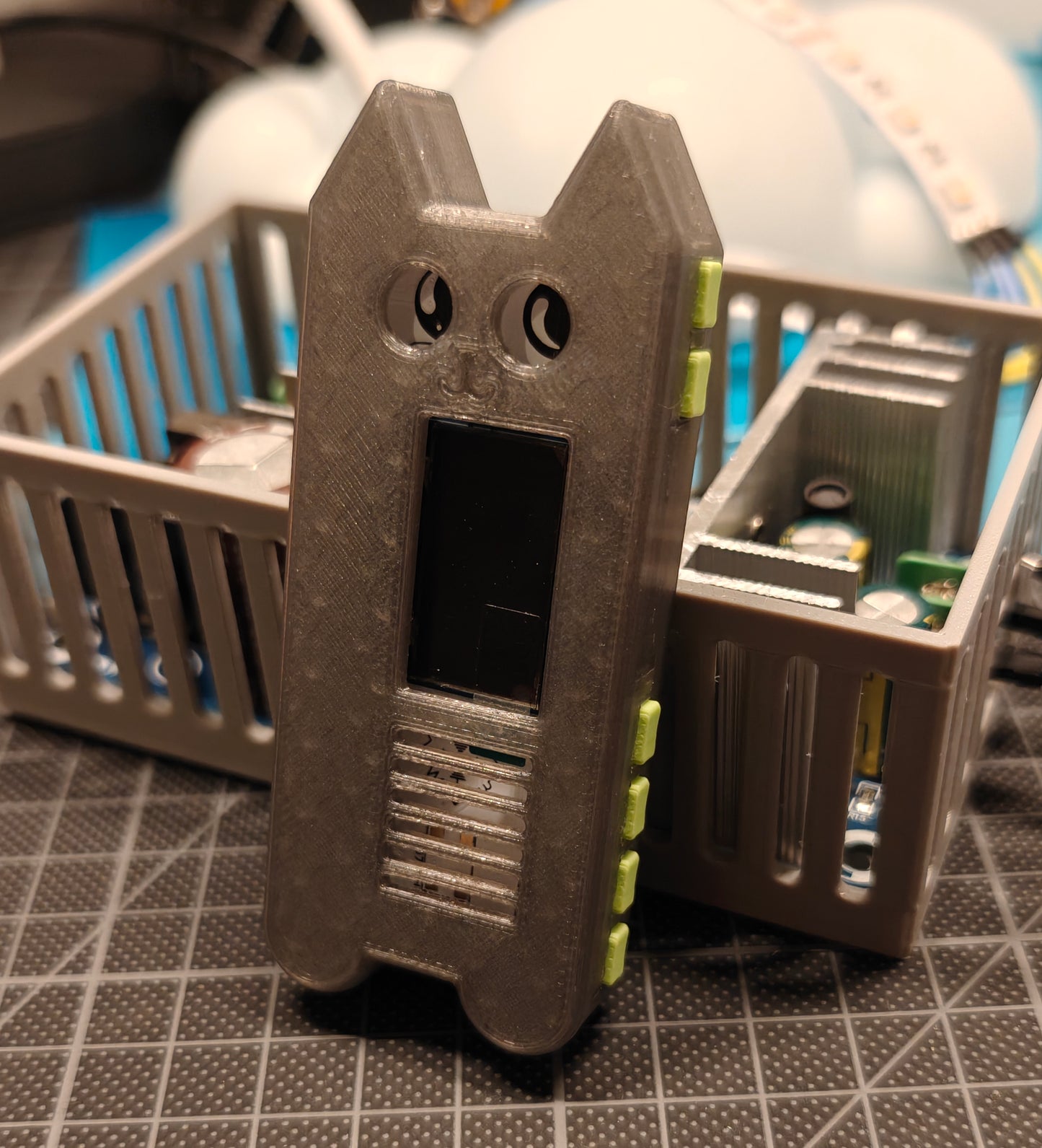 Nibble Zero - Meshtastic/Meshcore node with Flipper Zero support!