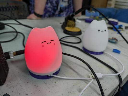 ToorCamp :: "Purrsheen" Squishy Cat Lamp Kit