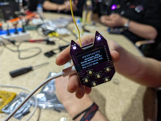 HOPE :: [DAY 3] Mesh Nets for Hackers: How (& When) to use Meshtastic, Meshcore, & Reticulum!